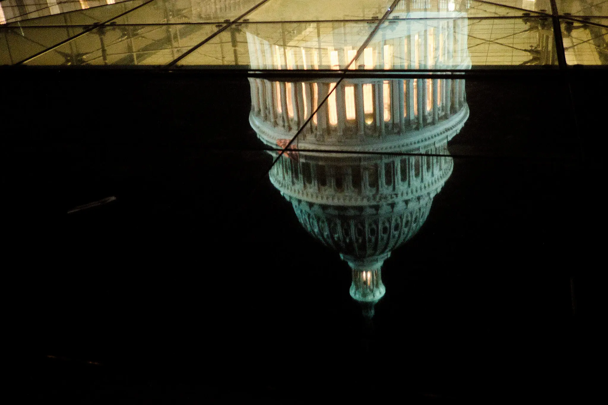 Шатдаун уряду США: які виплати, послуги та сервіси працюють, а що зупиниться